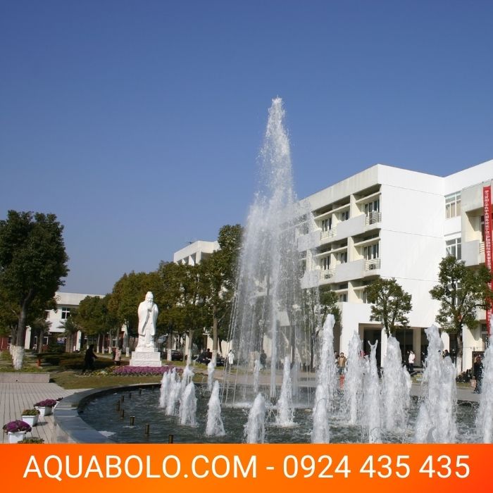 Các mẫu đài phun nước đẹp nhất cho trường học (4)