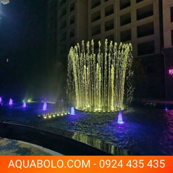Đài phun nước phao nổi đẹp (7)